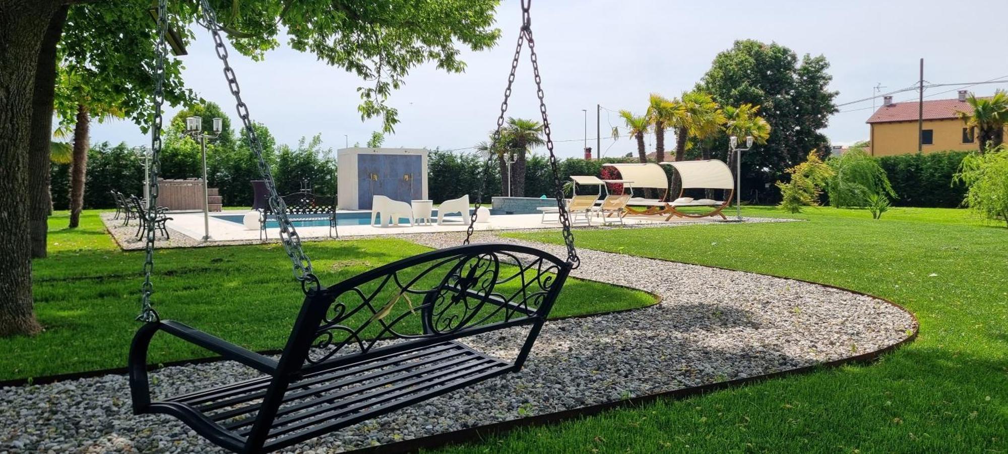 Casakadd002Luxuryheated Pool Garden Patio Barbeque Apartment Cive Exterior photo